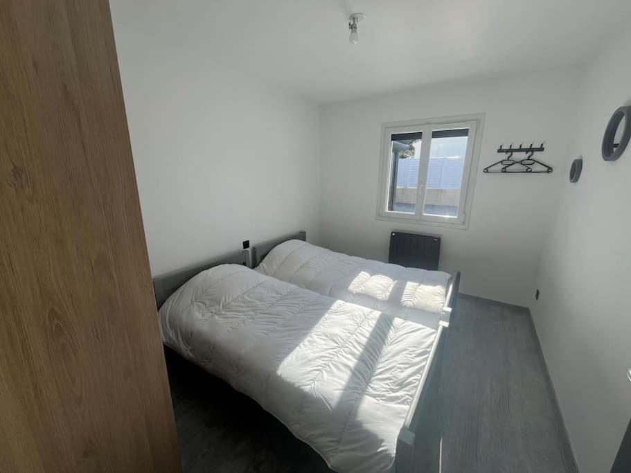 סן ז'אן דה מון Villa Avec Piscine מראה חיצוני תמונה