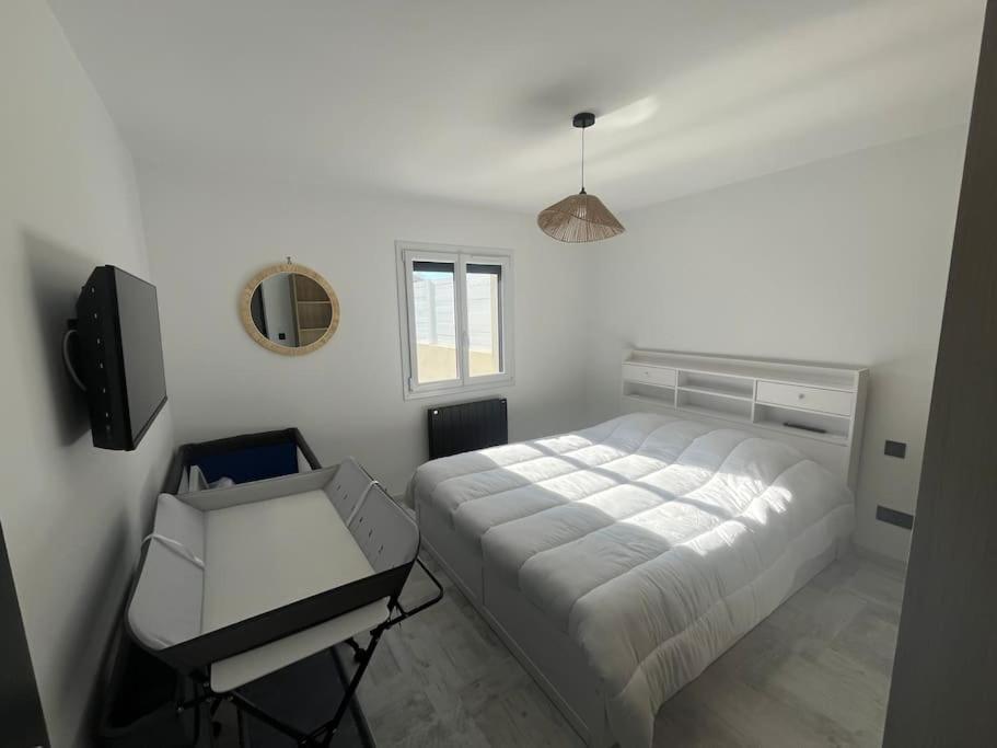 סן ז'אן דה מון Villa Avec Piscine מראה חיצוני תמונה